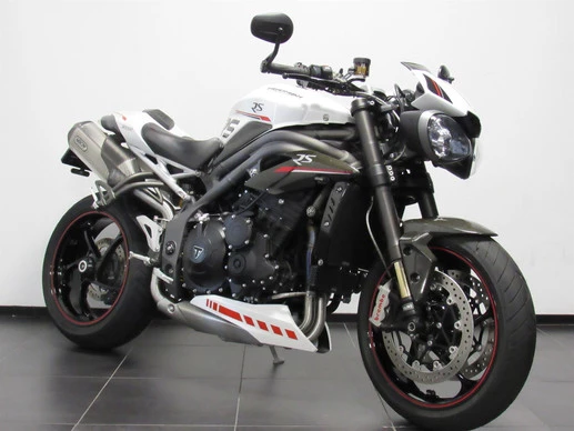 Triumph Speed Triple - Afbeelding 2 van 8