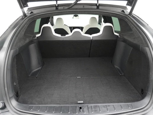 Tesla Model X - Afbeelding 12 van 30