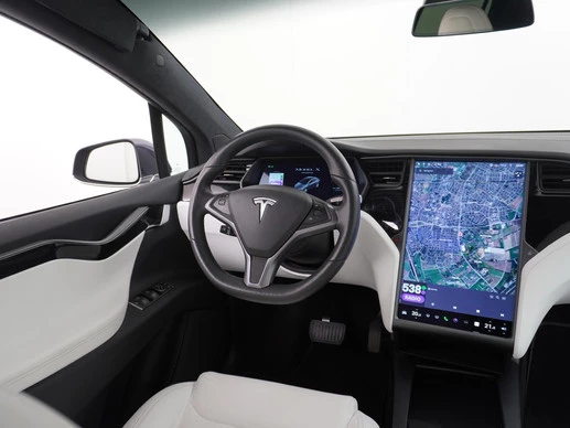 Tesla Model X - Afbeelding 24 van 30