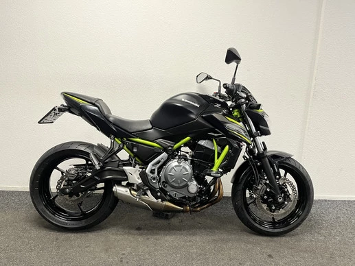 Kawasaki Z650 - Afbeelding 1 van 22