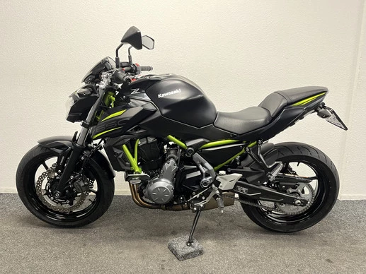 Kawasaki Z650 - Afbeelding 13 van 22