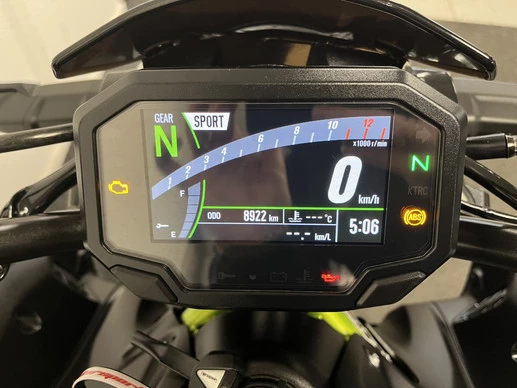Kawasaki Z900 - Afbeelding 2 van 22
