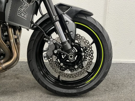 Kawasaki Z900 - Afbeelding 6 van 22