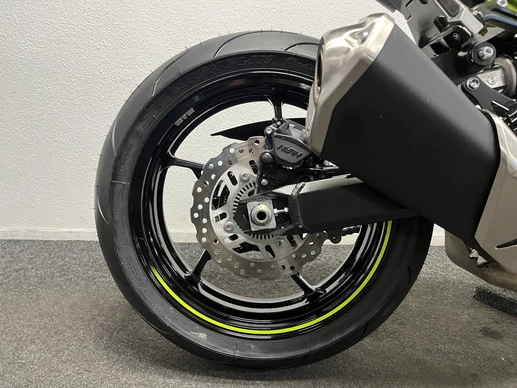Kawasaki Z900 - Afbeelding 8 van 22