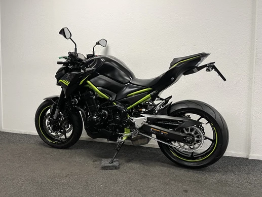 Kawasaki Z900 - Afbeelding 15 van 22