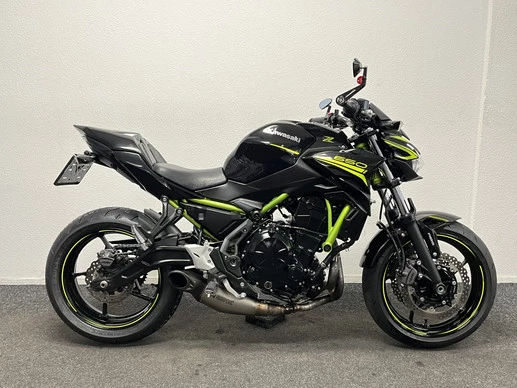 Kawasaki Z650 - Afbeelding 1 van 21