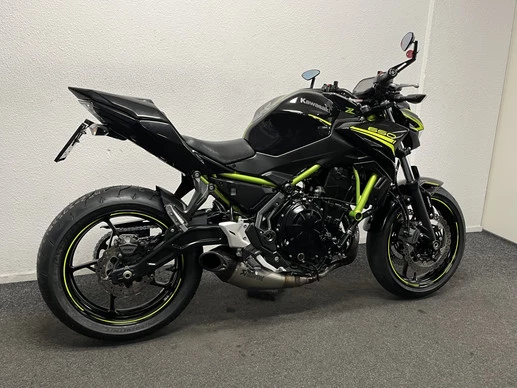 Kawasaki Z650 - Afbeelding 5 van 21