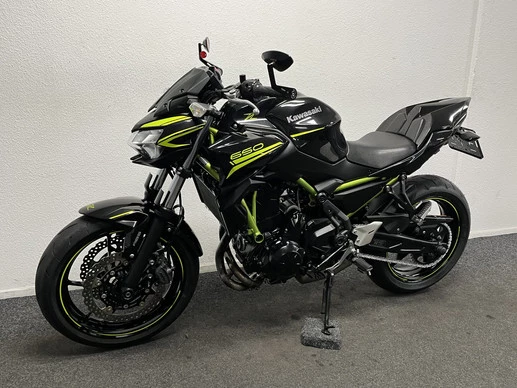 Kawasaki Z650 - Afbeelding 13 van 21