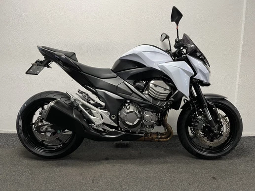 Kawasaki Z800 - Afbeelding 1 van 22