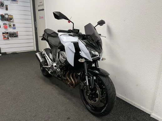 Kawasaki Z800 - Afbeelding 11 van 22