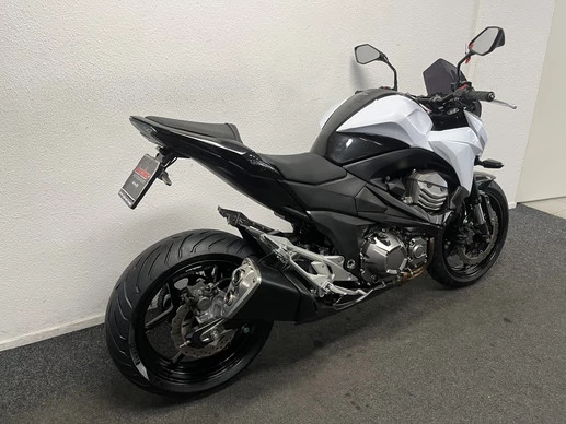 Kawasaki Z800 - Afbeelding 12 van 22