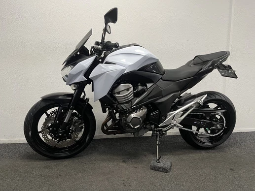 Kawasaki Z800 - Afbeelding 14 van 22