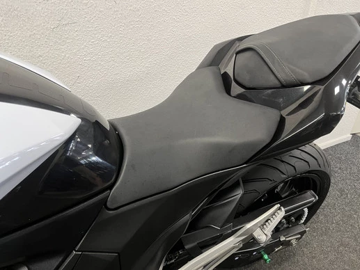 Kawasaki Z800 - Afbeelding 20 van 22