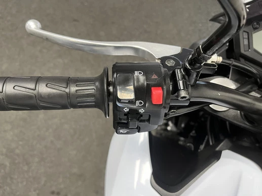 Kawasaki Z800 - Afbeelding 21 van 22