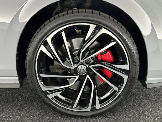 Volkswagen Golf - Afbeelding 8 van 30