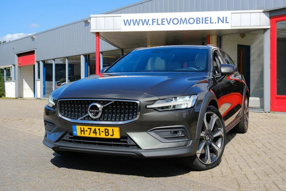 Volvo V60 - Afbeelding 1 van 30