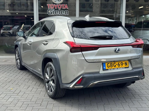 Lexus UX - Afbeelding 8 van 30
