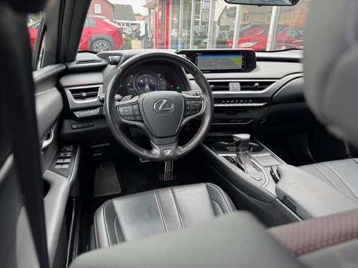 Lexus UX - Afbeelding 14 van 30
