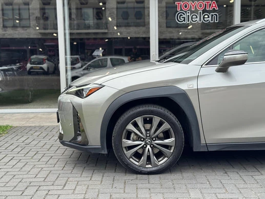 Lexus UX - Afbeelding 9 van 30