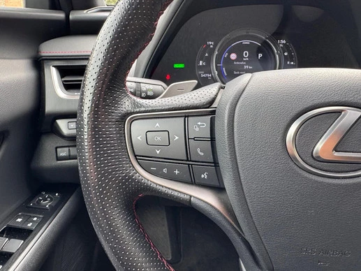 Lexus UX - Afbeelding 21 van 30