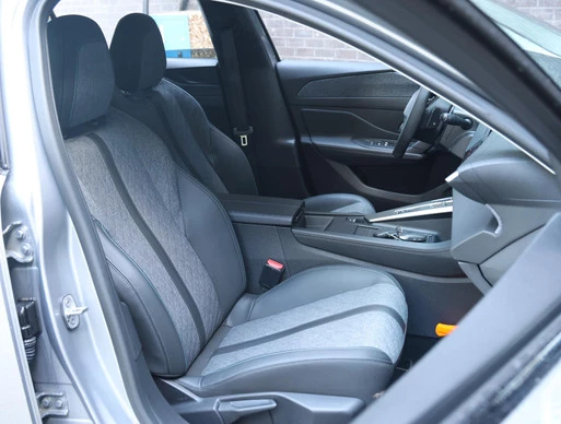 Peugeot 408 - Afbeelding 9 van 30