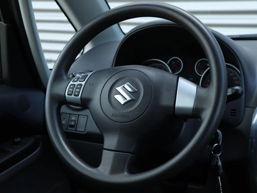 Suzuki SX4 - Afbeelding 20 van 27