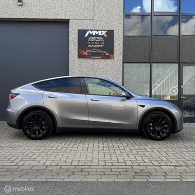 Tesla Model Y - Afbeelding 2 van 21