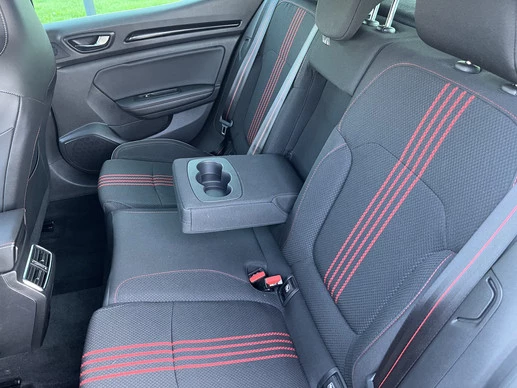 Renault Megane E-Tech - Afbeelding 16 van 30