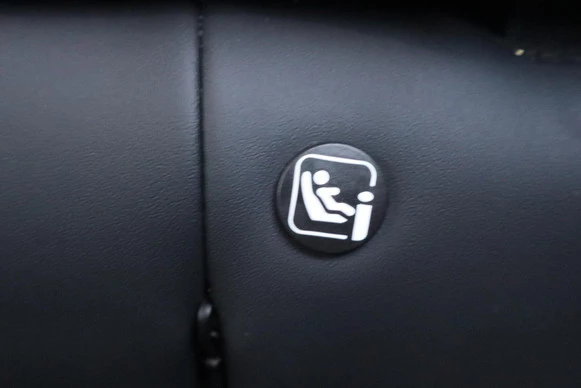 Peugeot e-2008 - Afbeelding 29 van 30