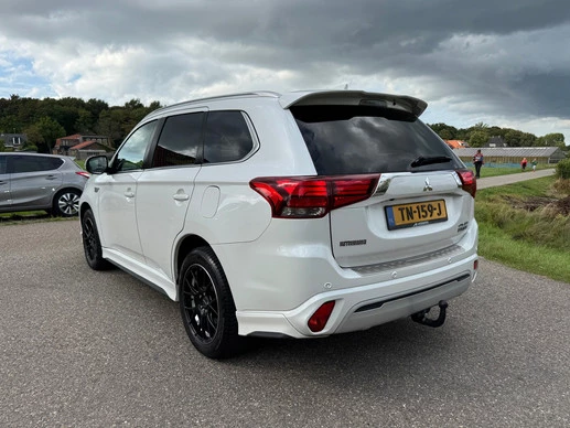 Mitsubishi Outlander - Afbeelding 3 van 24