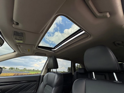 Mitsubishi Outlander - Afbeelding 17 van 24