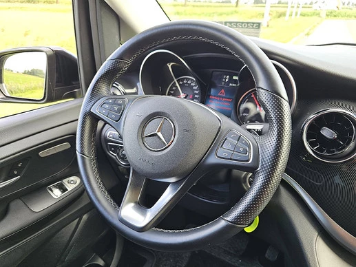 Mercedes-Benz EQV - Afbeelding 11 van 17