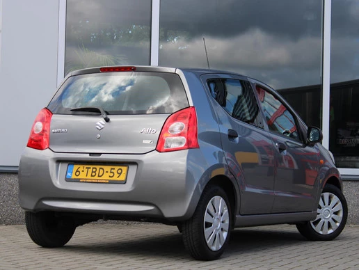 Suzuki Alto - Afbeelding 13 van 30