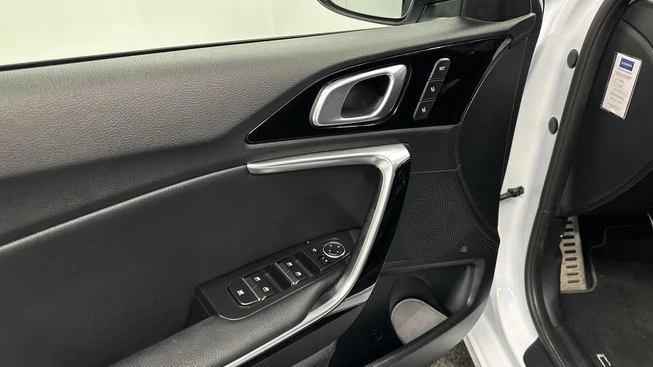 Kia Ceed Sportswagon - Afbeelding 18 van 30