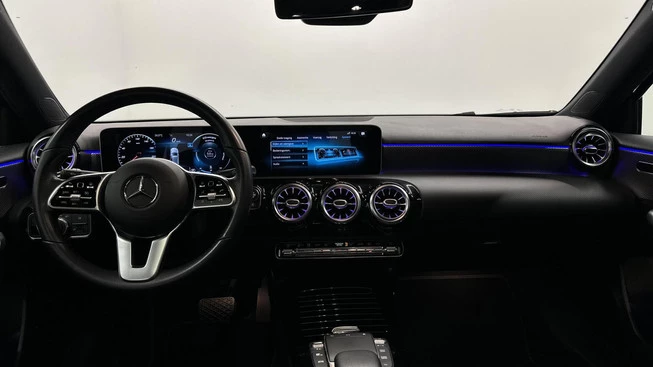 Mercedes-Benz A-Klasse - Afbeelding 2 van 30