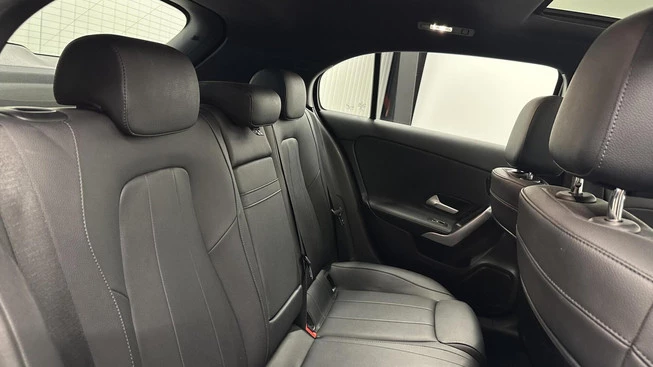 Mercedes-Benz A-Klasse - Afbeelding 14 van 30