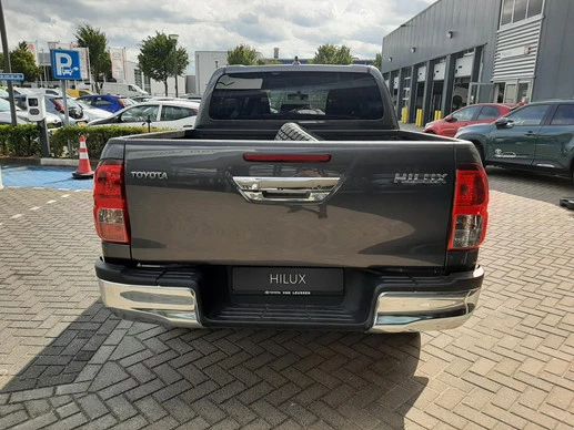 Toyota Hilux - Afbeelding 3 van 26
