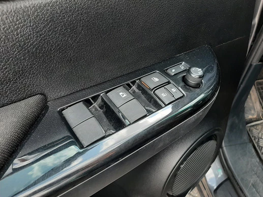 Toyota Hilux - Afbeelding 9 van 26