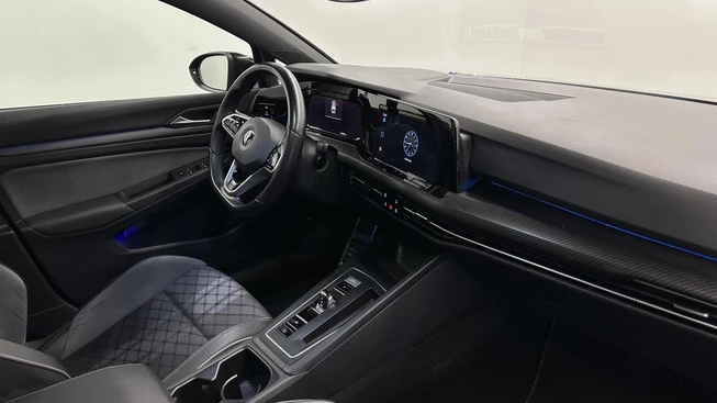 Volkswagen Golf - Afbeelding 12 van 30