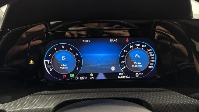 Volkswagen Golf - Afbeelding 25 van 30