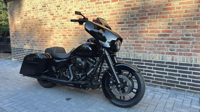 Harley-Davidson Street Glide - Afbeelding 5 van 21