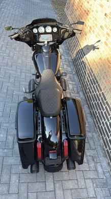 Harley-Davidson Street Glide - Afbeelding 15 van 21