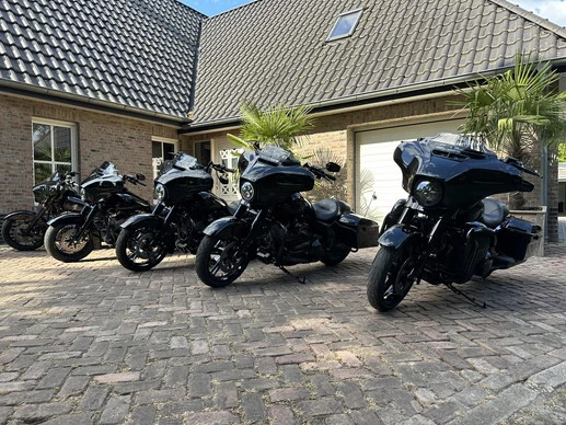 Harley-Davidson Street Glide - Afbeelding 17 van 21