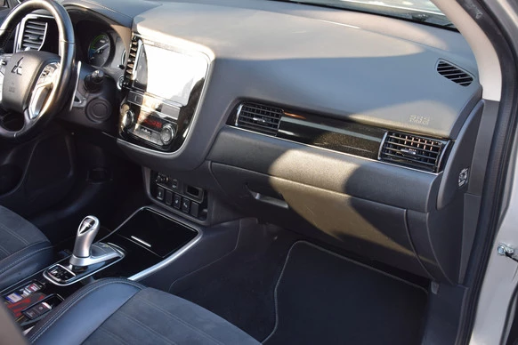 Mitsubishi Outlander - Afbeelding 26 van 30