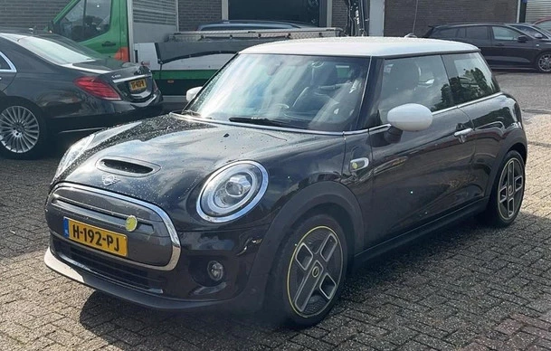 MINI Electric - Afbeelding 1 van 21