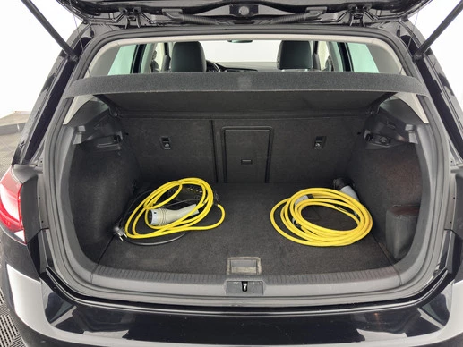 Volkswagen e-Golf - Afbeelding 10 van 27