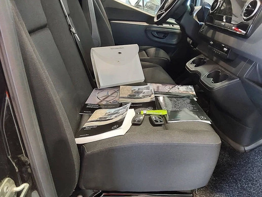 Mercedes-Benz Sprinter - Afbeelding 17 van 19