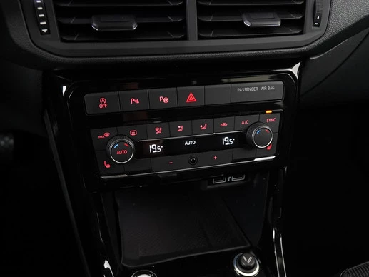 Volkswagen T-Cross - Afbeelding 11 van 30