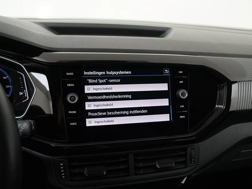 Volkswagen T-Cross - Afbeelding 21 van 30
