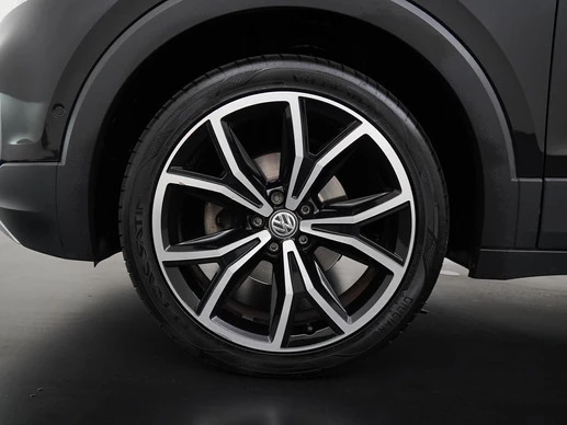 Volkswagen T-Cross - Afbeelding 28 van 30